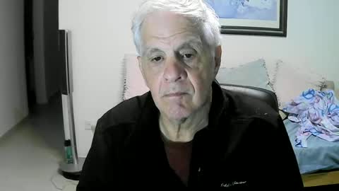max_2017 online show from July 2, 3:06 am