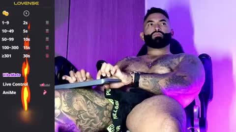 Snapshot of max__prada chatting on September 16, 2:23 am max__prada online show from September 16, 2:23 am