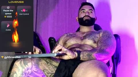 Snapshot of max__prada chatting on September 19, 2:02 am max__prada online show from September 19, 2:02 am