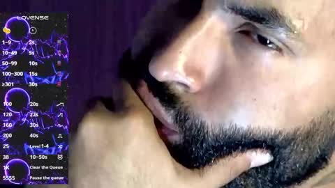 Snapshot of max__prada chatting on October 5, 2:21 am max__prada online show from October 5, 2:21 am