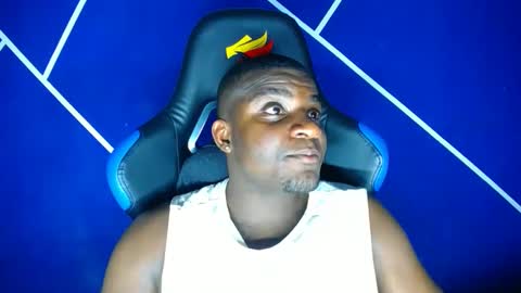 MAX online show from October 13, 7:58 pm