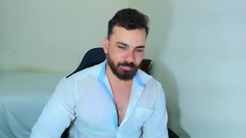 max_love25 online show from October 4, 7:56 pm