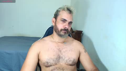 max_love25 online show from January 18, 6:12 pm