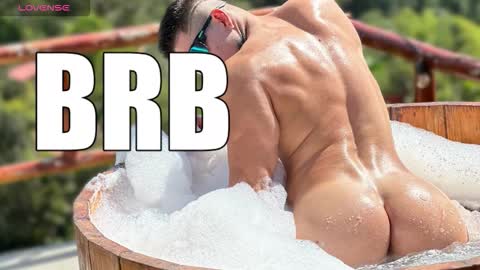 Snapshot of max_mayer chatting on November 10, 12:20 am Maximo Mayer online show from November 10, 12:20 am