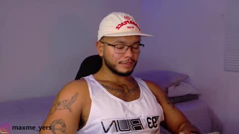 Snapshot of max_meyer chatting on November 8, 5:40 am max_meyer online show from November 8, 5:40 am