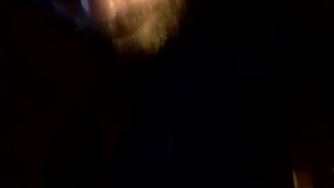 Snapshot of max_peck86 chatting on December 21, 11:17 am Max Peck86 online show from December 21, 11:17 am