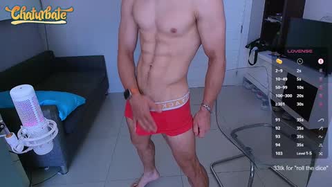 Snapshot of max_russell chatting on December 21, 3:03 am Former Porn Star online show from December 21, 3:03 am