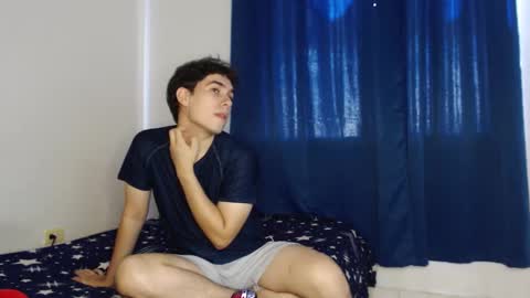 Snapshot of max_snow1616 chatting on October 26, 6:14 pm max_snow1616 online show from October 26, 6:14 pm