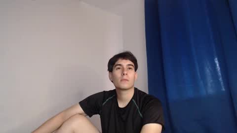 Snapshot of max_snow1616 chatting on November 26, 7:48 pm max_snow1616 online show from November 26, 7:48 pm