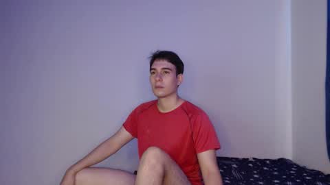 Snapshot of max_snow1616 chatting on December 17, 4:02 pm max_snow1616 online show from December 17, 4:02 pm