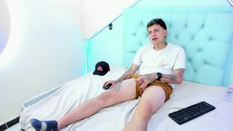 max_sstteel online show from March 26, 2:22 pm