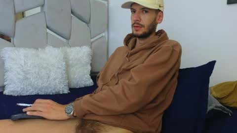 Max Taylor online show from April 11, 3:33 am