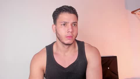 Snapshot of max_valiant chatting on September 13, 8:47 am max online show from September 13, 8:47 am