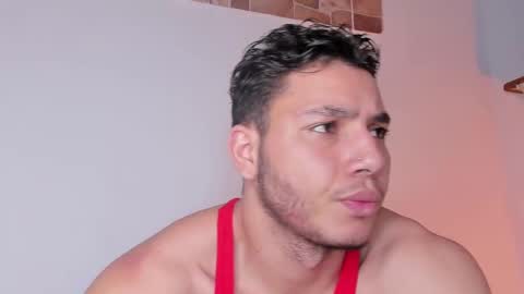 Snapshot of max_valiant chatting on September 14, 11:42 am max online show from September 14, 11:42 am