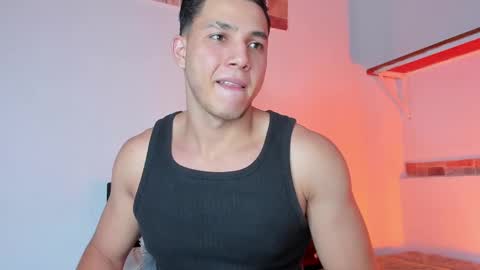 Snapshot of max_valiant chatting on September 20, 11:06 pm max online show from September 20, 11:06 pm