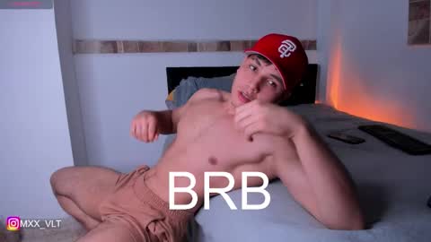 max_valiant1 online show from October 28, 8:51 am