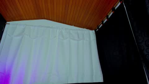 MAX     online show from January 19, 3:18 am