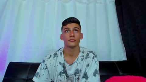 MAX     online show from January 22, 10:50 am