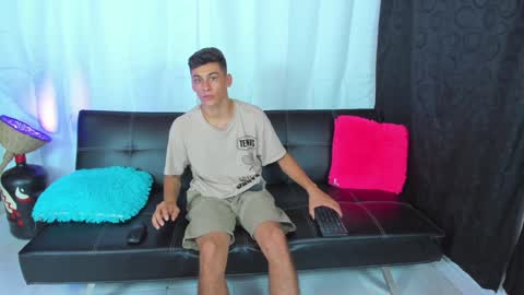 MAX     online show from January 24, 11:26 am