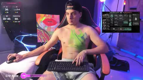 Snapshot of maxbenetti chatting on November 14, 11:35 pm Maximiliano online show from November 14, 11:35 pm