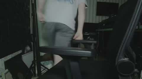 maxboner94 online show from January 27, 5:37 pm