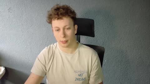 maxboner94 online show from February 25, 8:02 am