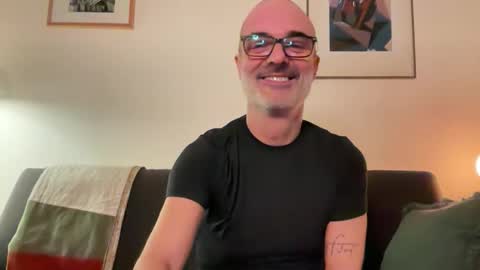 Max Mikado online show from February 17, 8:37 pm