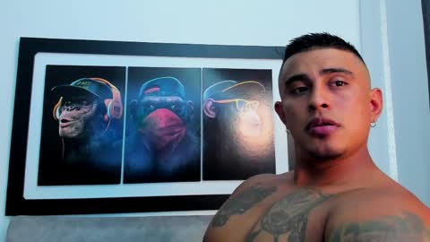 Maxcarther online show from April 7, 9:04 pm