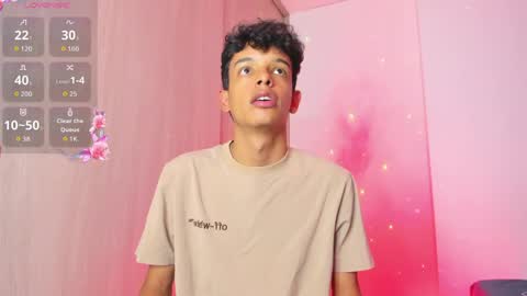 Max  online show from April 4, 3:27 am