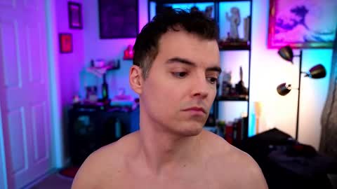 Snapshot of maxhughes chatting on November 29, 2:58 am Max Hughes online show from November 29, 2:58 am