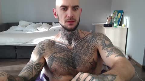 Snapshot of maxi_foxxx chatting on March 10, 5:54 am Maximus Fox online show from March 10, 5:54 am