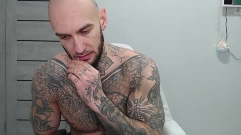 Maximus Fox online show from March 14, 9:15 am