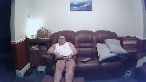 MAX online show from February 21, 1:00 am