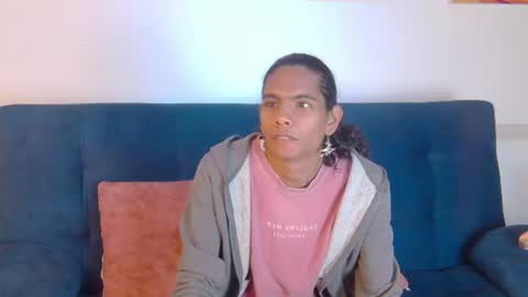 Snapshot of maxi_max0 chatting on June 19, 8:12 pm Maxi Max online show from June 19, 8:12 pm