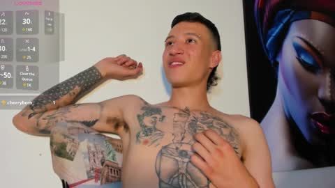 Maxi Model Independent  online show from March 2, 10:14 am