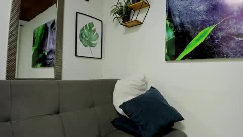 Alex online show from February 28, 11:28 pm