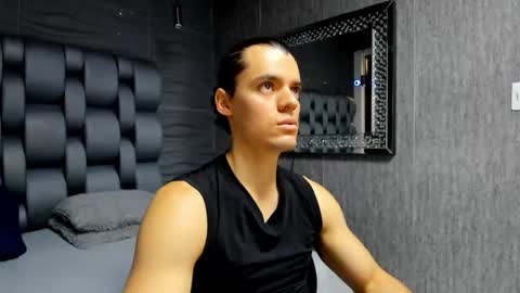 Snapshot of maxi_styles chatting on March 8, 12:53 pm Alex online show from March 8, 12:53 pm