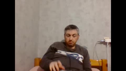 Snapshot of maximefrxx chatting on January 13, 1:13 am Maxime online show from January 13, 1:13 am