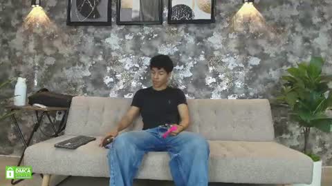 Maximiliano online show from June 28, 10:54 am
