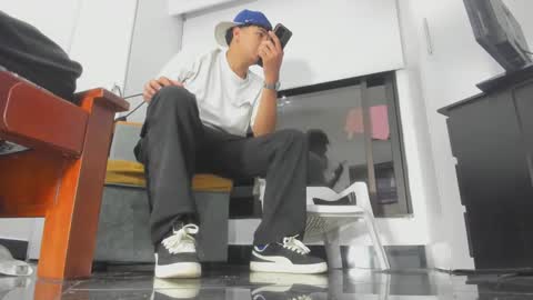 maximo__77 online show from October 13, 3:39 am