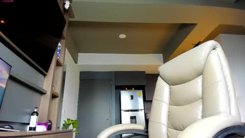 maximo_and_marcelo online show from November 4, 11:09 am