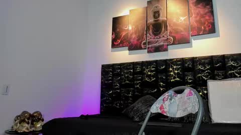 maximo_morelli online show from October 27, 5:06 pm