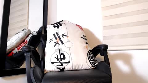 Maximo Sebastian online show from March 17, 5:11 am