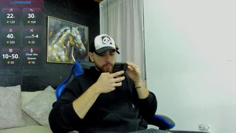 Maximo Wolf online show from November 1, 8:22 pm