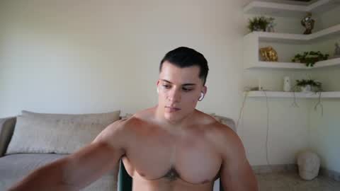 Sebastian online show from April 4, 10:07 pm