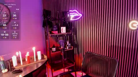 MAXIMO online show from April 19, 1:49 am