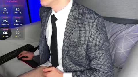 Snapshot of maximum_hot chatting on January 4, 10:02 pm Max online show from January 4, 10:02 pm