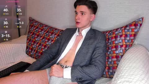 Snapshot of maximum_hot chatting on February 2, 6:42 pm Max online show from February 2, 6:42 pm