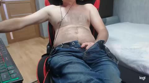 maximus3334 online show from September 23, 11:13 am