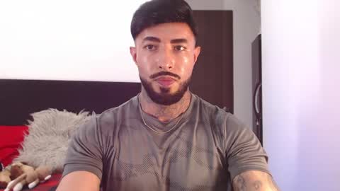 Independent Model online show from June 25, 4:23 am